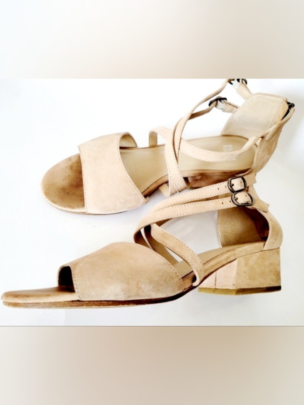 Eileen Fisher Kyra Nubuck Leather Strappy Low Block Heel Sandals Tan US 9 - Picture 5 of 16
